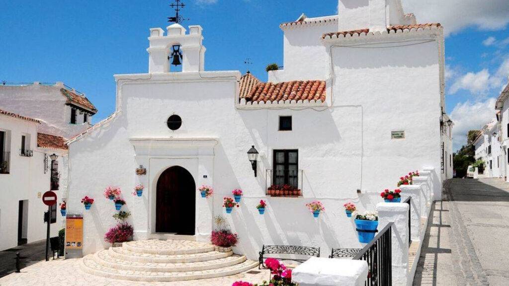 Top 10 things to do in Mijas Pueblo (Attractions & Travel Tips)